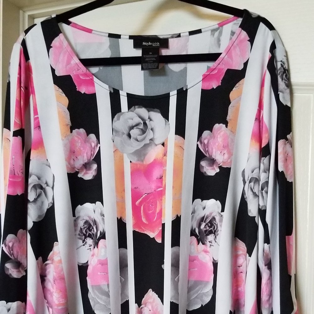 Floral Blouse, 2x